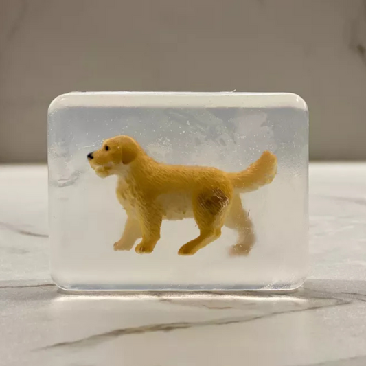 Savon transparent avec animaux de compagnies