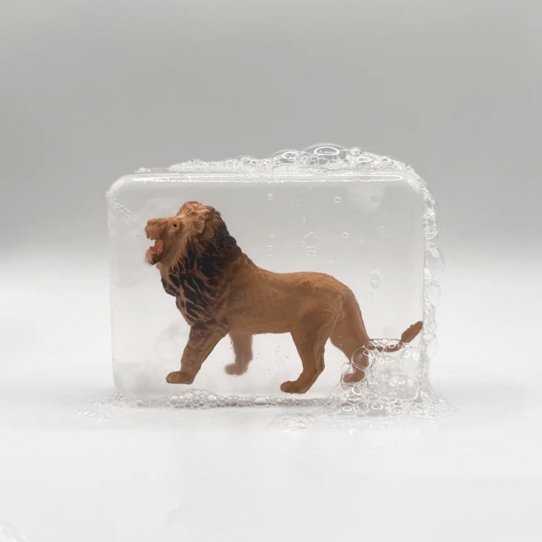 Savon transparent avec animaux de la savane